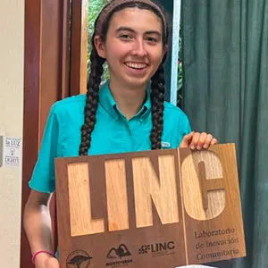 Vanessa Gonzalez-Rychener ’28 with LINC sign